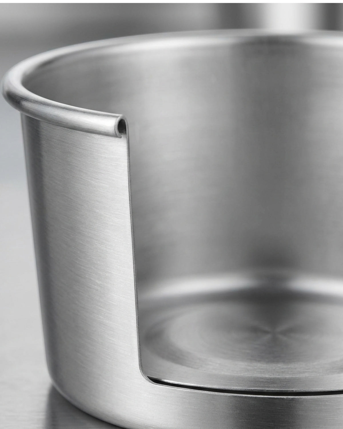 Fmxkb Straight Single-Wall Stainless Steel Pint Cup 16 oz Brushed Silver - Detail view